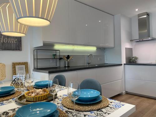 Nuevo y lujoso apartamento en Marbella Centro a pie de playa 625