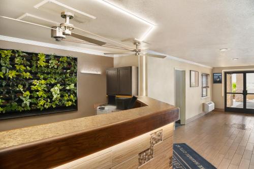 Fotografie z fotogalerie ubytování Travelodge by Wyndham Lake Havasu v destinaci Lake Havasu City