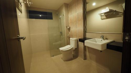 Een badkamer bij De Boutique Style Hotel