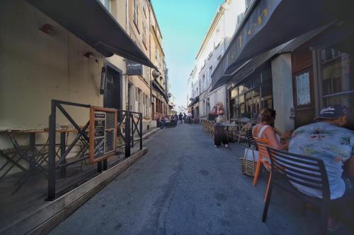 Tetamu yang menginap di Charming Studio - heart of the city / Downtown