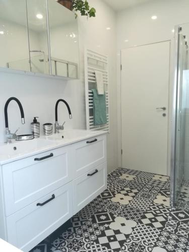 Lili Apartment in Zadar pet friendly, free parking