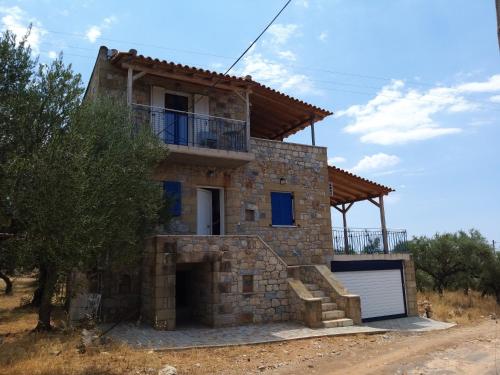 Filanthi's Maisonette