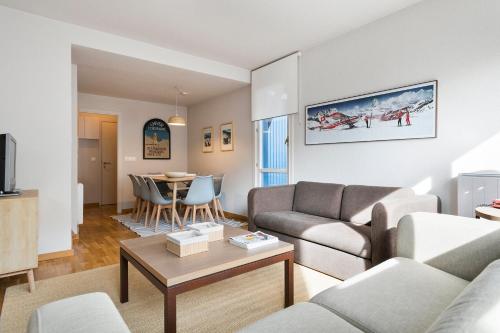 Luderna - Dúplex con terraza Gireta Saumet 8A, Baqueira-Beret ...