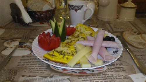 カントリーハウスの敷地内または近くでの食事または食べ物