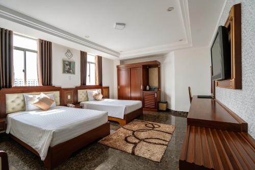 プレイクにあるDuc Long Gia Lai Hotels & Apartmentのギャラリーの写真