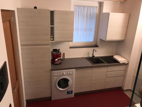 A kitchen or kitchenette at Casa Angela CIR 0057