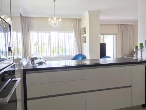 Amazing & luxurious Golf,Sea,Lake,Mountain view villa in Puerto Banus