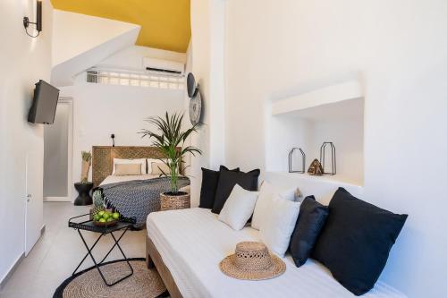 Artemide city places-Cozy Rooms