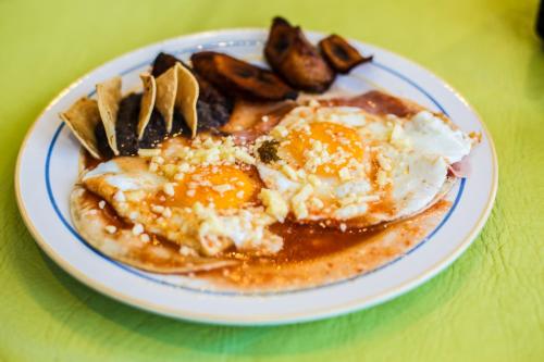 Mad på hotellet eller i nærheden