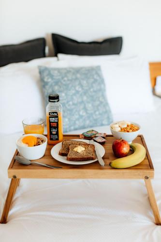Comida en o cerca de este motel