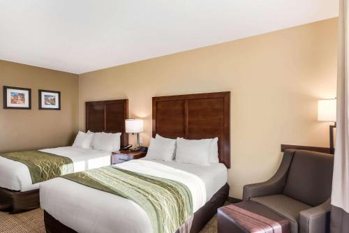 Postel nebo postele na pokoji v ubytování Comfort Inn & Suites Zion Park Area