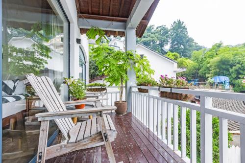 Balkoni atau teres di Boke B&B Xihu
