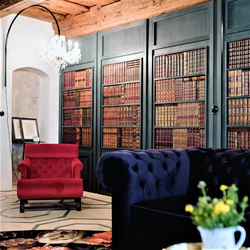 Χώρος καθιστικού στο Monastery Garden Bistro & Rooms