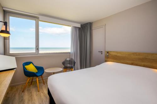 Postel nebo postele na pokoji v ubytování ibis Thalassa Le Touquet