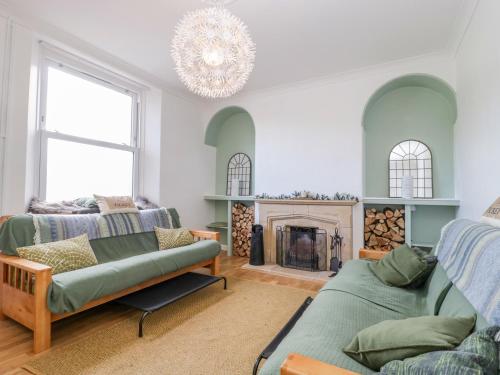 30 West Street – Photos 2