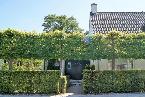 Κήπος έξω από το Bed and Breakfast Het Dijkhuis Eersel