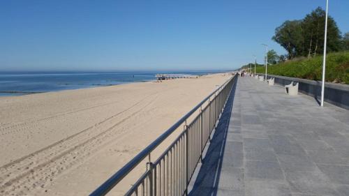 Gallery image of Baltic Apartament z basenem zewnętrznym ul Marynarska 4, Sarbinowo in Sarbinowo