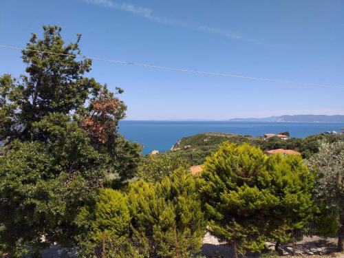 Gallery image of Deep Blue Villa at potistika in Potistika