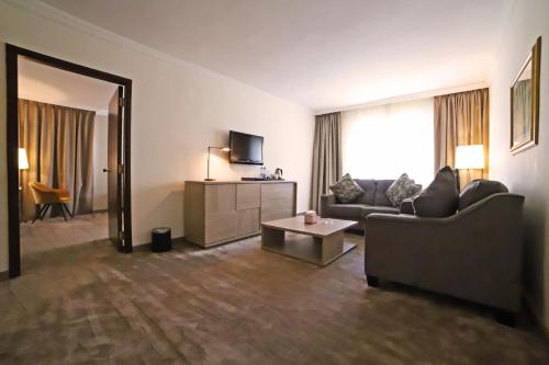 The SanRock Hotel – Photos 3
