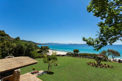 a view of the beach from the house at DEVELIKIA PRIVATE VILLA 2 - Ierissos in Ierissos