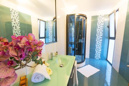 Kúpeľňa v ubytovaní Villa Beausoleil by Madeira Sun Travel