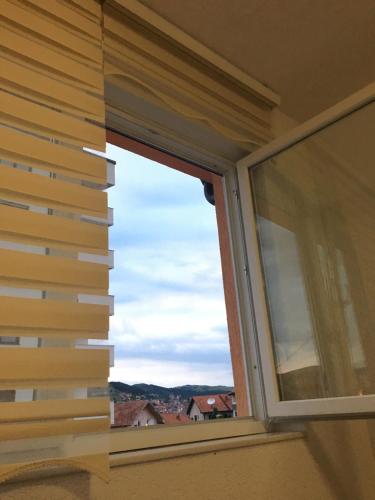 En balkon eller terrasse på Apartmani 23