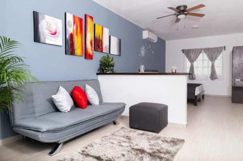 Posezení v ubytování Santa Fe Studios And Suites