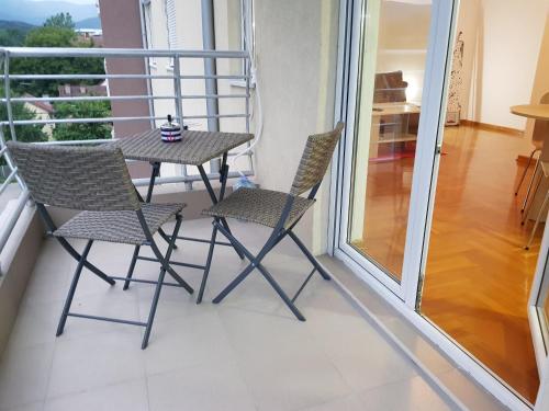 En balkon eller terrasse på Studio Dorna