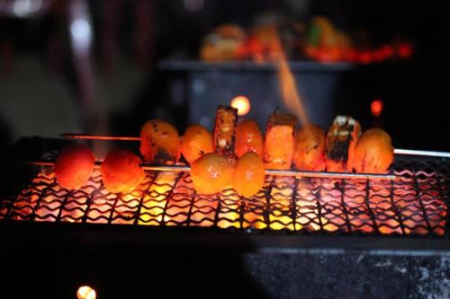 BBQ facilities na available sa mga guest sa campsite