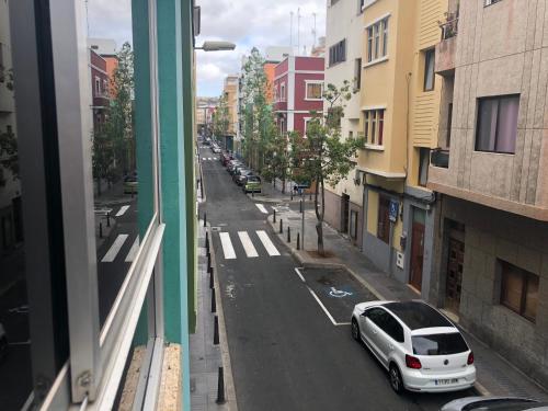 Apartamento céntrico y luminoso ALCARAVANERAS