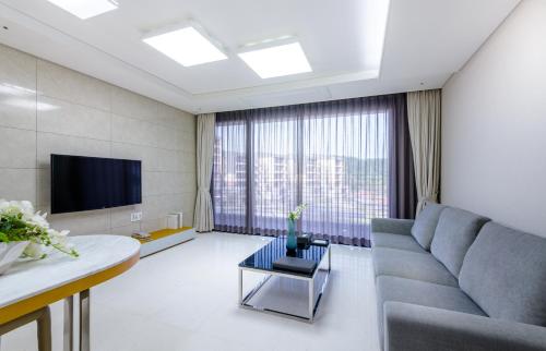 Televisyen dan/atau pusat hiburan di Seaside Arden