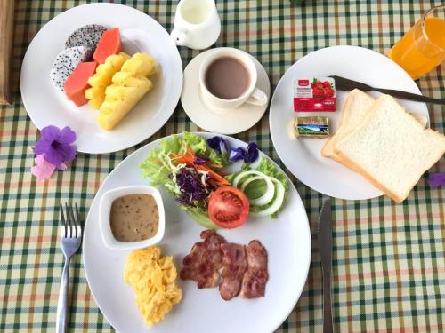 Đồ ăn tại/gần khách sạn