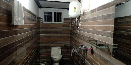 Vonios kambarys apgyvendinimo įstaigoje Kasa Resort-Best Holiday Resort in Ziro