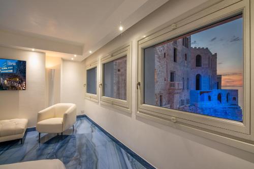 Gallery image of Hotel Grotta Palazzese in Polignano a Mare