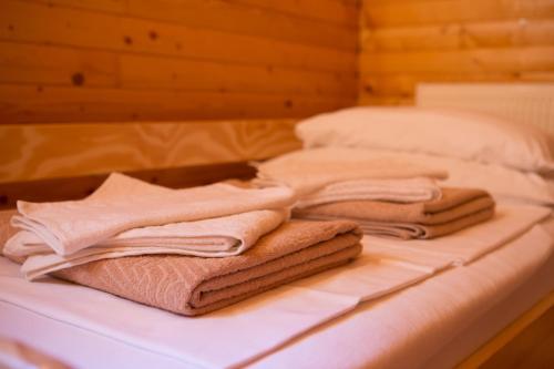 Katil atau katil-katil dalam bilik di Liki Niki Spa
