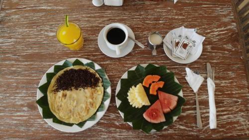 Jídlo v hotelu nebo okolí