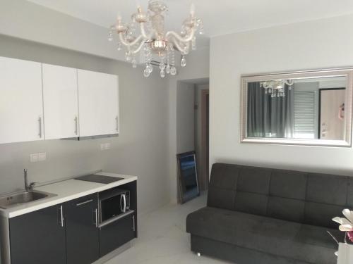 Dapur atau dapur kecil di Divine Luxury Apartments