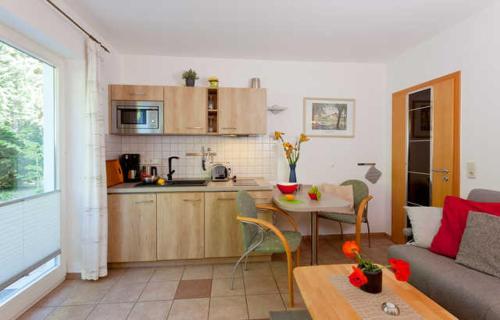 Kuchyň nebo kuchyňský kout v ubytování Usedom Ahoi _ Das Ferienparadies