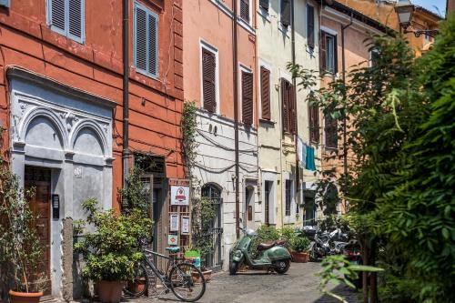 iFlat Trastevere Bianca's House