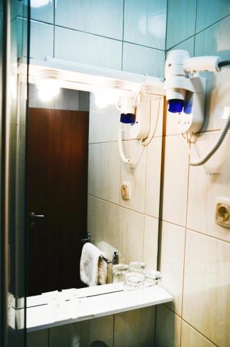 Ένα μπάνιο στο Hotel Quattro Medjugorje