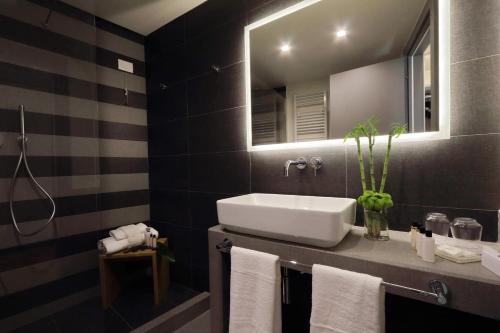 Roma Five Suites photo 72