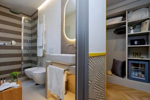 Roma Five Suites photo 6