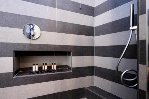 Roma Five Suites photo 54