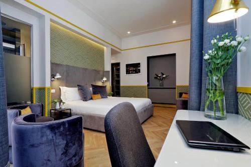 Roma Five Suites photo 84