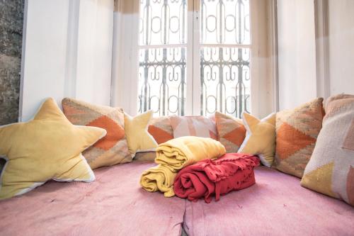 Ruang duduk di Lost Inn Lisbon Hostel