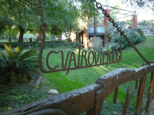 Κήπος έξω από το Cuatrovientos Hostería