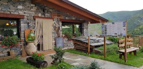 Gallery image of La Meiro in Castelmagno