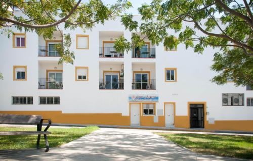 Apartamentos Conil Alquila
