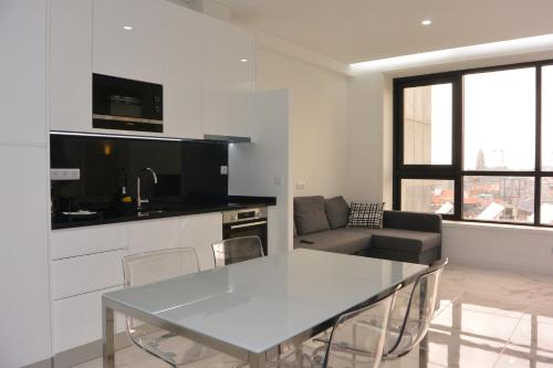 Alvarinho Apartment for 4, VB flats in Bolhão