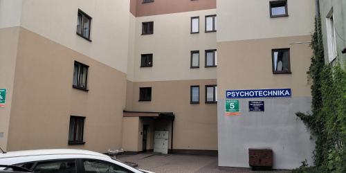 Budova, v ktorej sa apartmán nachádza